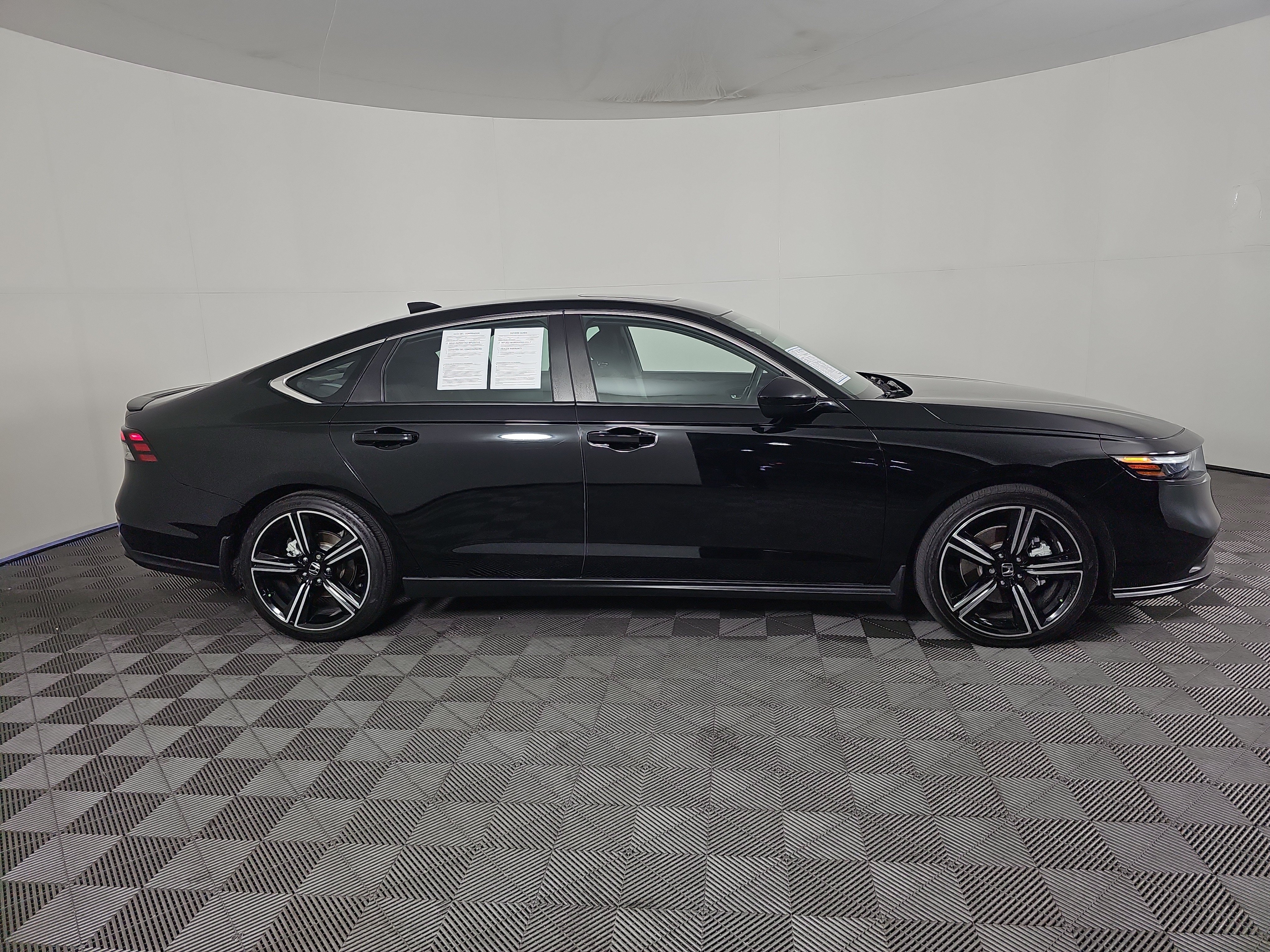 Certified 2024 Honda Accord Sport image 3