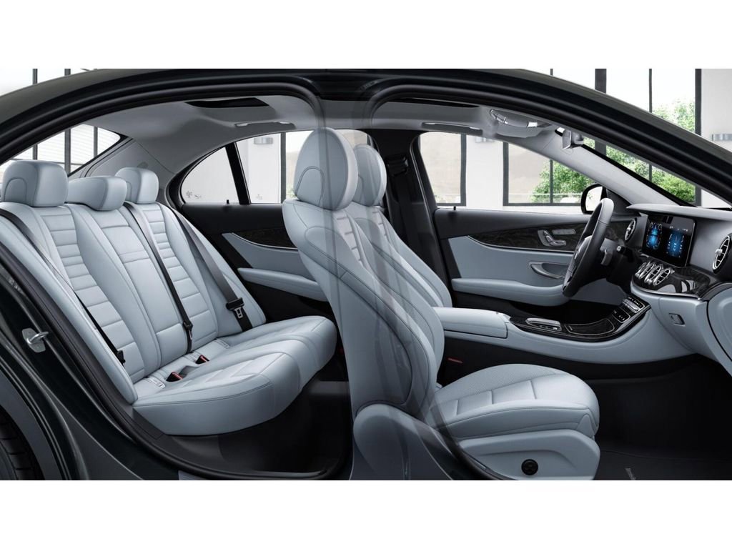 Certified 2022 Mercedes-Benz E 450 4MATIC Sedan image 6