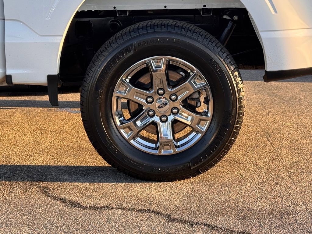 Certified 2022 Ford F150 XLT w/ Equipment Group 302A High image 14