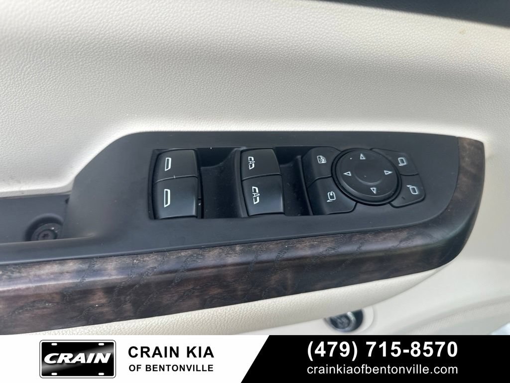 Used 2021 GMC Acadia Denali w/ Denali Technology Package FWD image 15