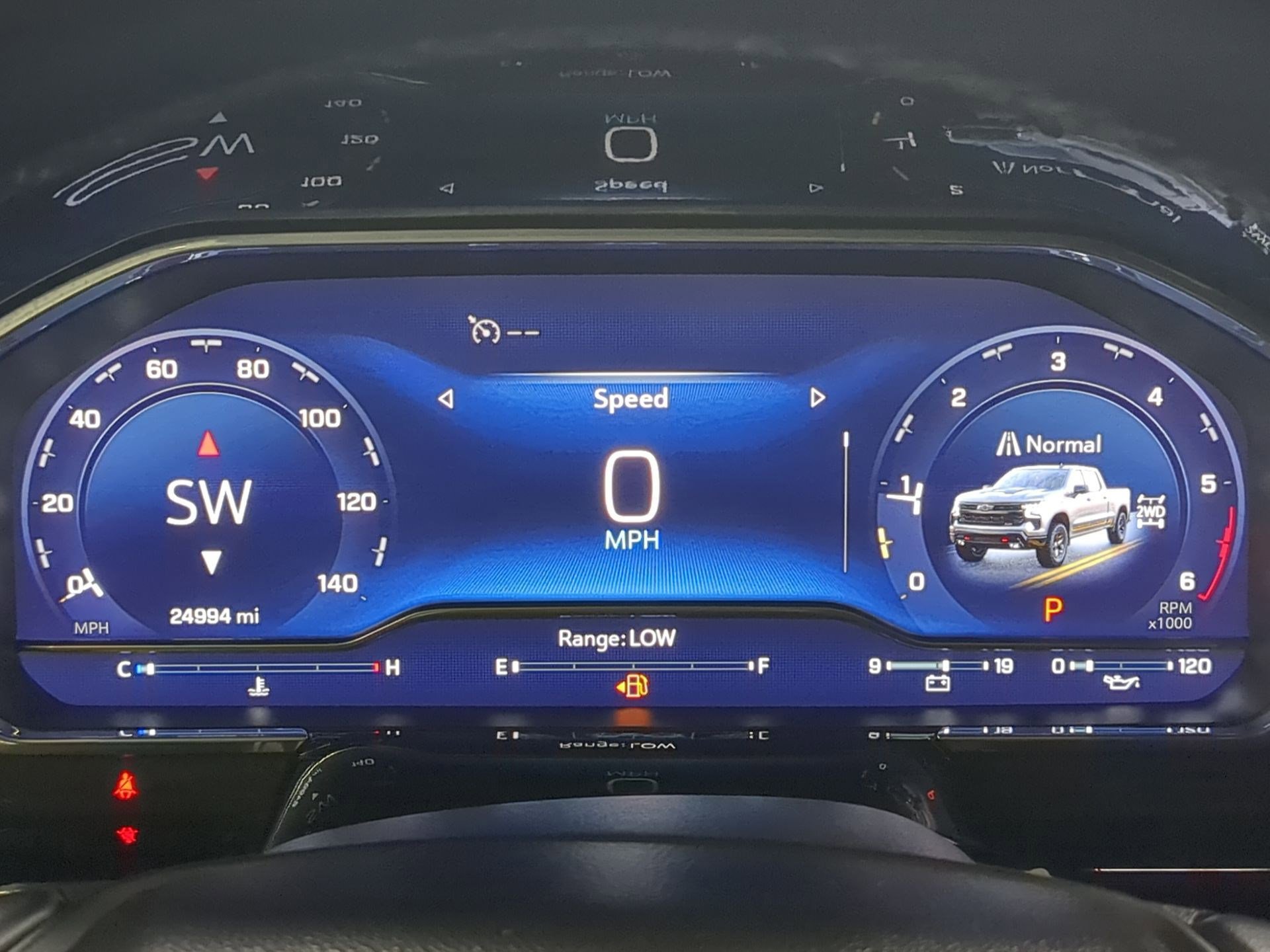 Used 2024 Chevrolet Silverado 1500 LT Trail Boss w/ Convenience Package II image 10