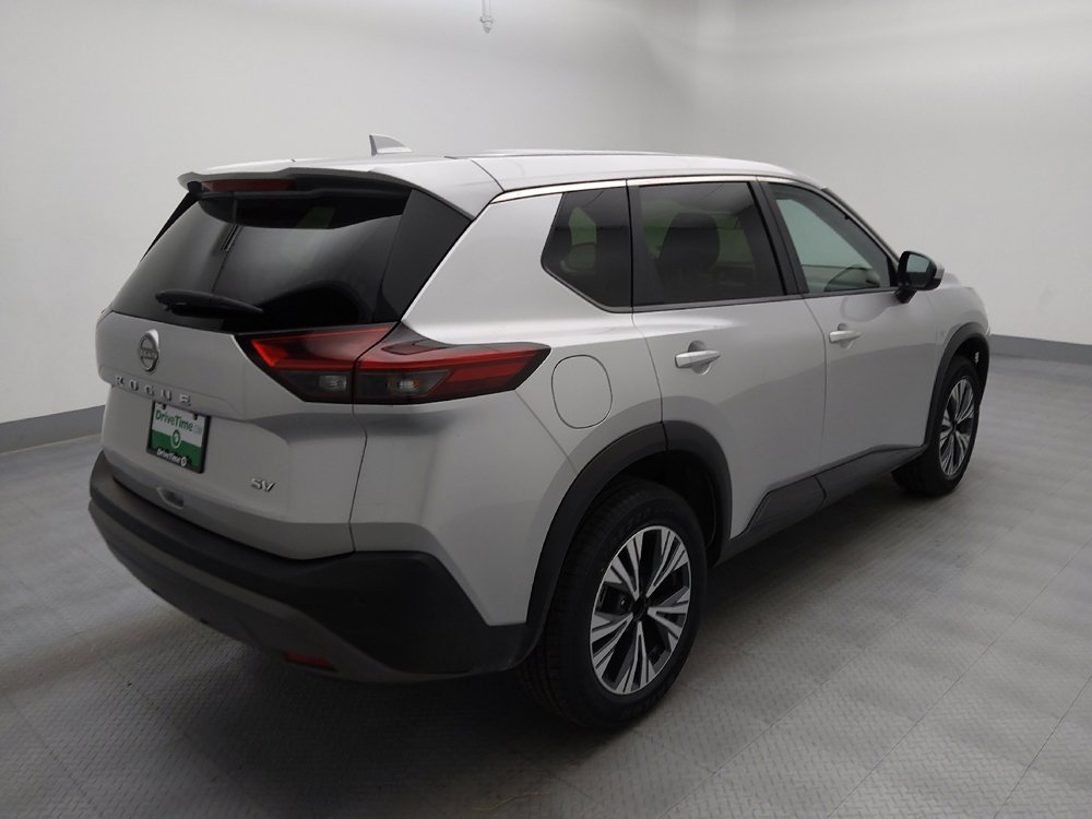 Used 2023 Nissan Rogue SV FWD image 9