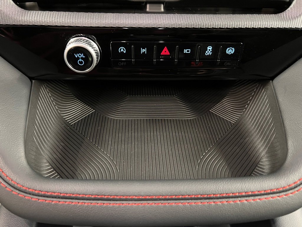 New 2026 Ford Explorer ST-Line image 14