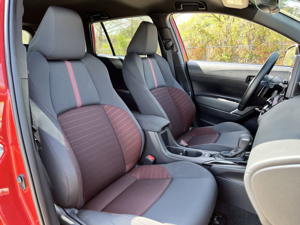 Used 2025 Toyota Corolla Cross AWD Hybrid image 24