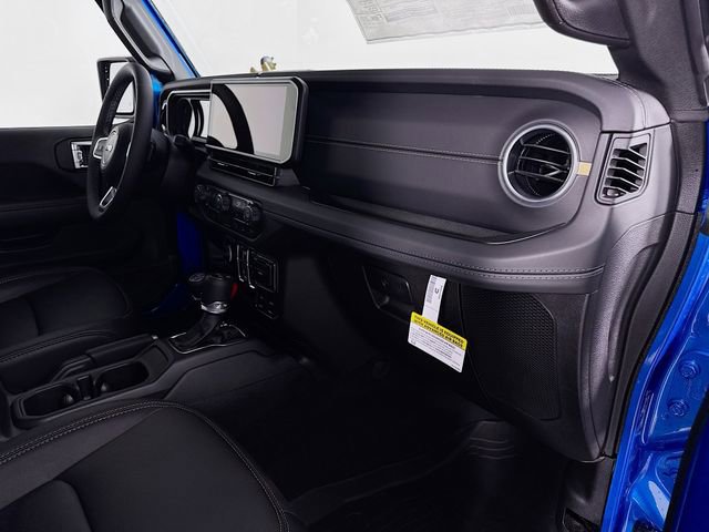 New 2026 Jeep Wrangler Unlimited Sahara image 27