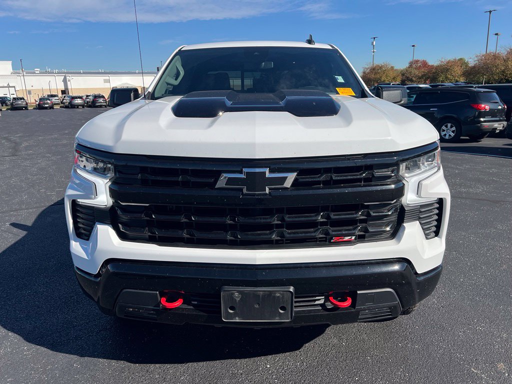Used 2024 Chevrolet Silverado 1500 LT Trail Boss w/ Convenience Package II AWD/4WD image 6