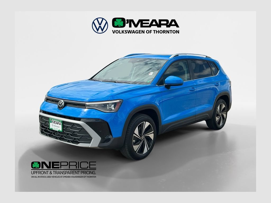 Used 2025 Volkswagen Taos SE w/ Panoramic Sunroof Package AWD/4WD 360° Tour