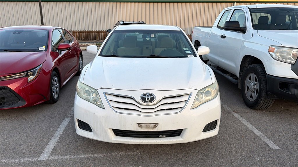 Used 2010 Toyota Camry SE video 2