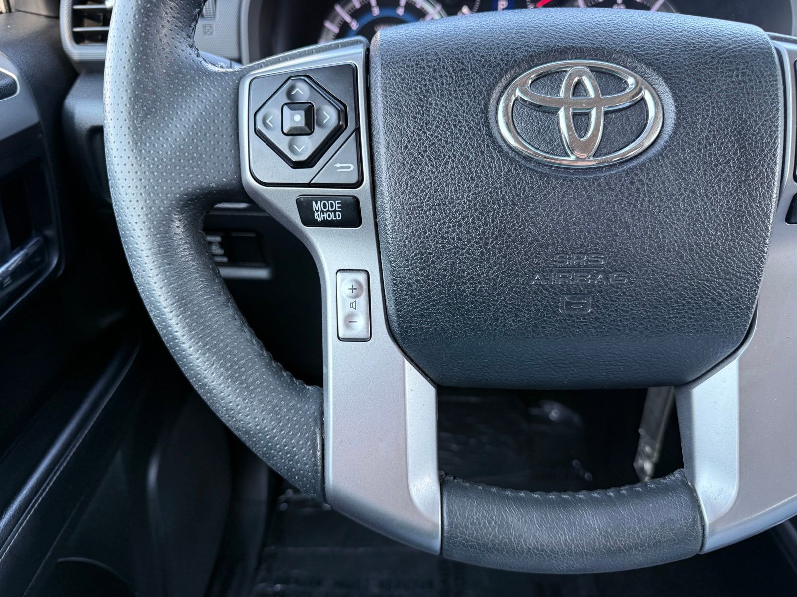 Used 2019 Toyota 4Runner SR5 image 26