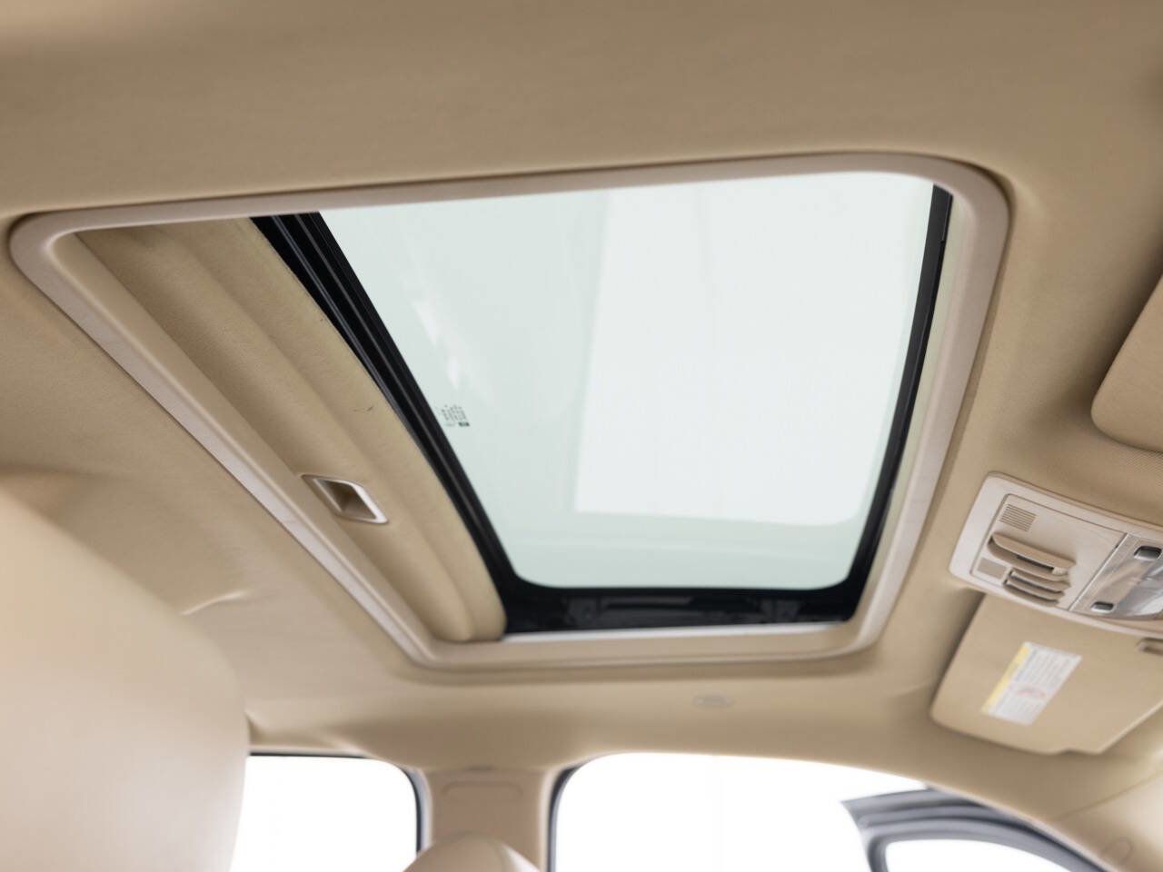 Used 2013 GMC Sierra 2500 Denali w/ Suspension Package, Off-Road image 35