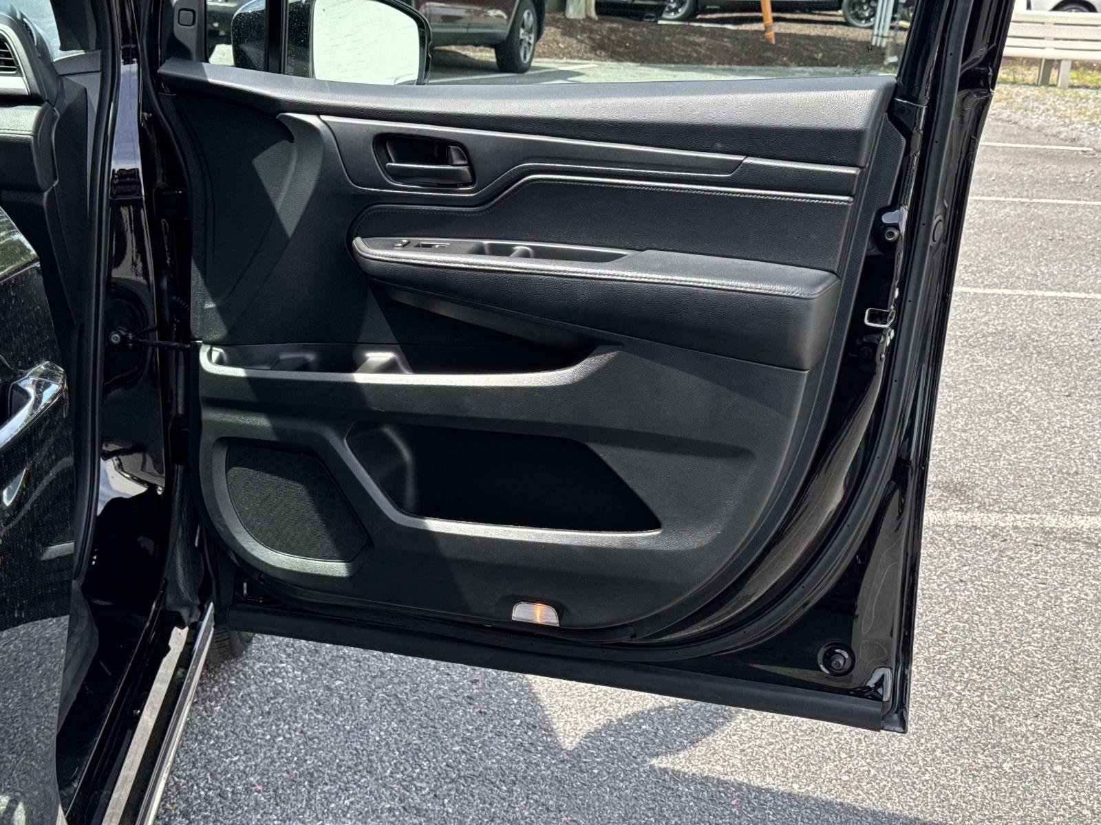 Certified 2023 Honda Odyssey Sport image 11