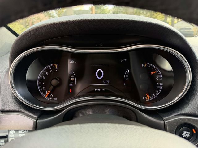 Used 2017 Jeep Grand Cherokee Altitude AWD/4WD image 26