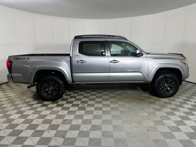 Used 2023 Toyota Tacoma SR5 AWD/4WD image 8
