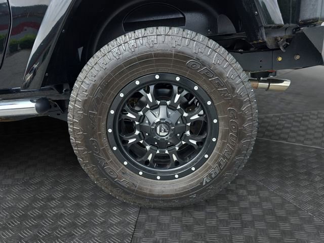 Used 2013 Jeep Wrangler Sahara w/ Mopar Chrome Edition Group AWD/4WD image 33