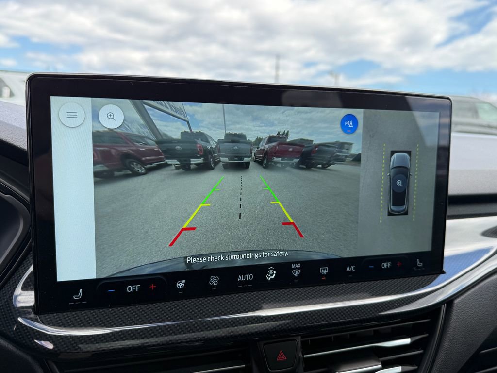 Used 2025 Ford Escape ST-Line Elite w/ Premium Technology Package AWD/4WD image 10