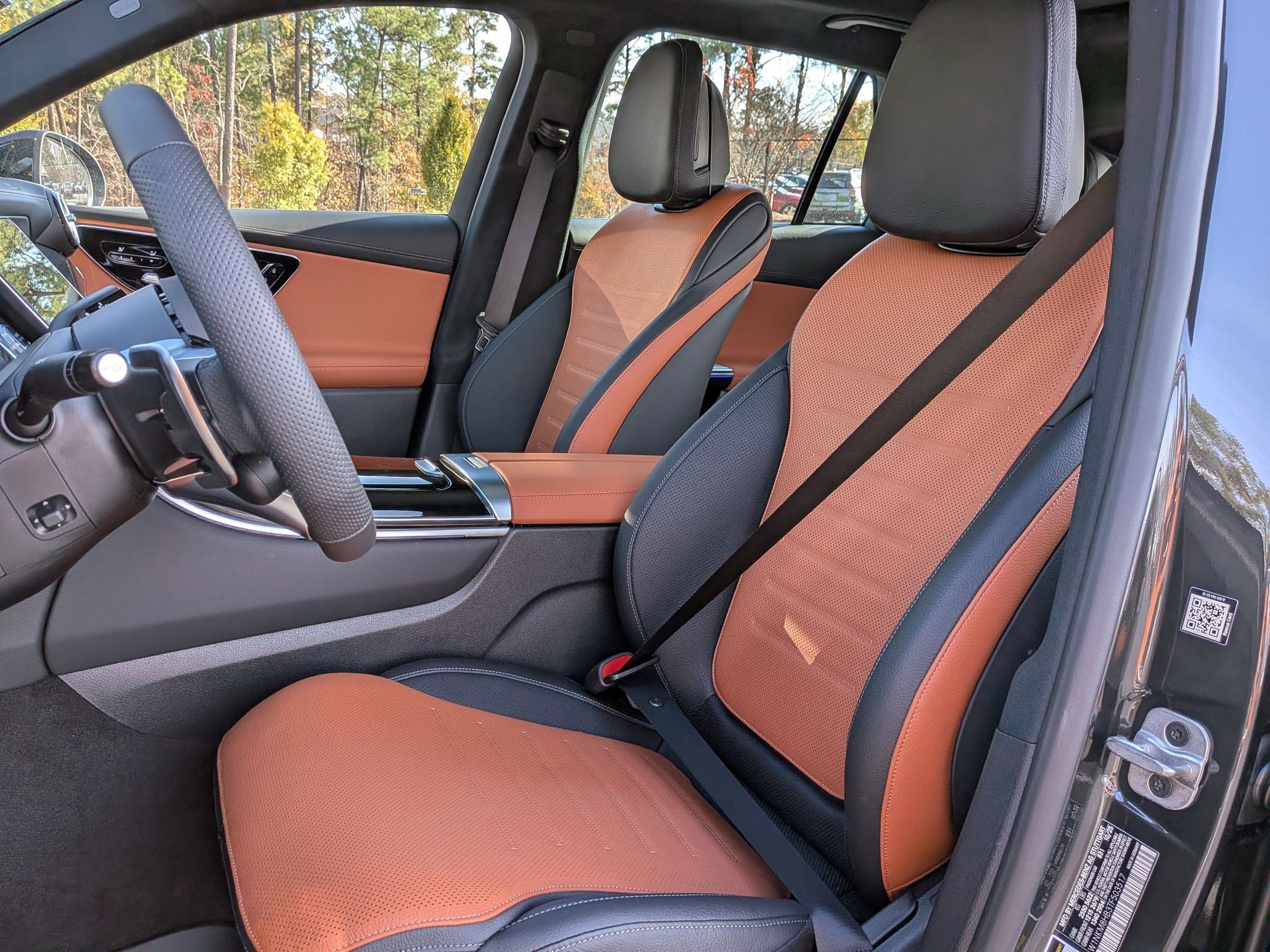 New 2026 Mercedes-Benz GLC 43 AMG 4MATIC image 16