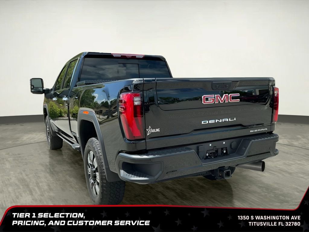 Used 2025 GMC Sierra 3500 Denali w/ Technology Package AWD/4WD image 4