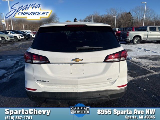 Used 2023 Chevrolet Equinox LS w/ LS Convenience Package image 4