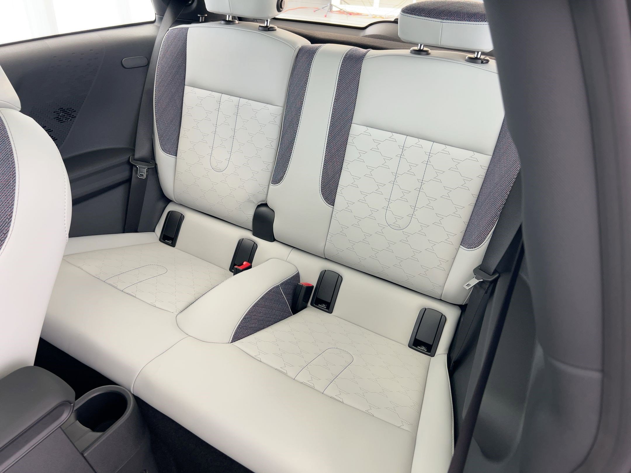 New 2026 MINI Cooper 2-Door Hardtop FWD image 27