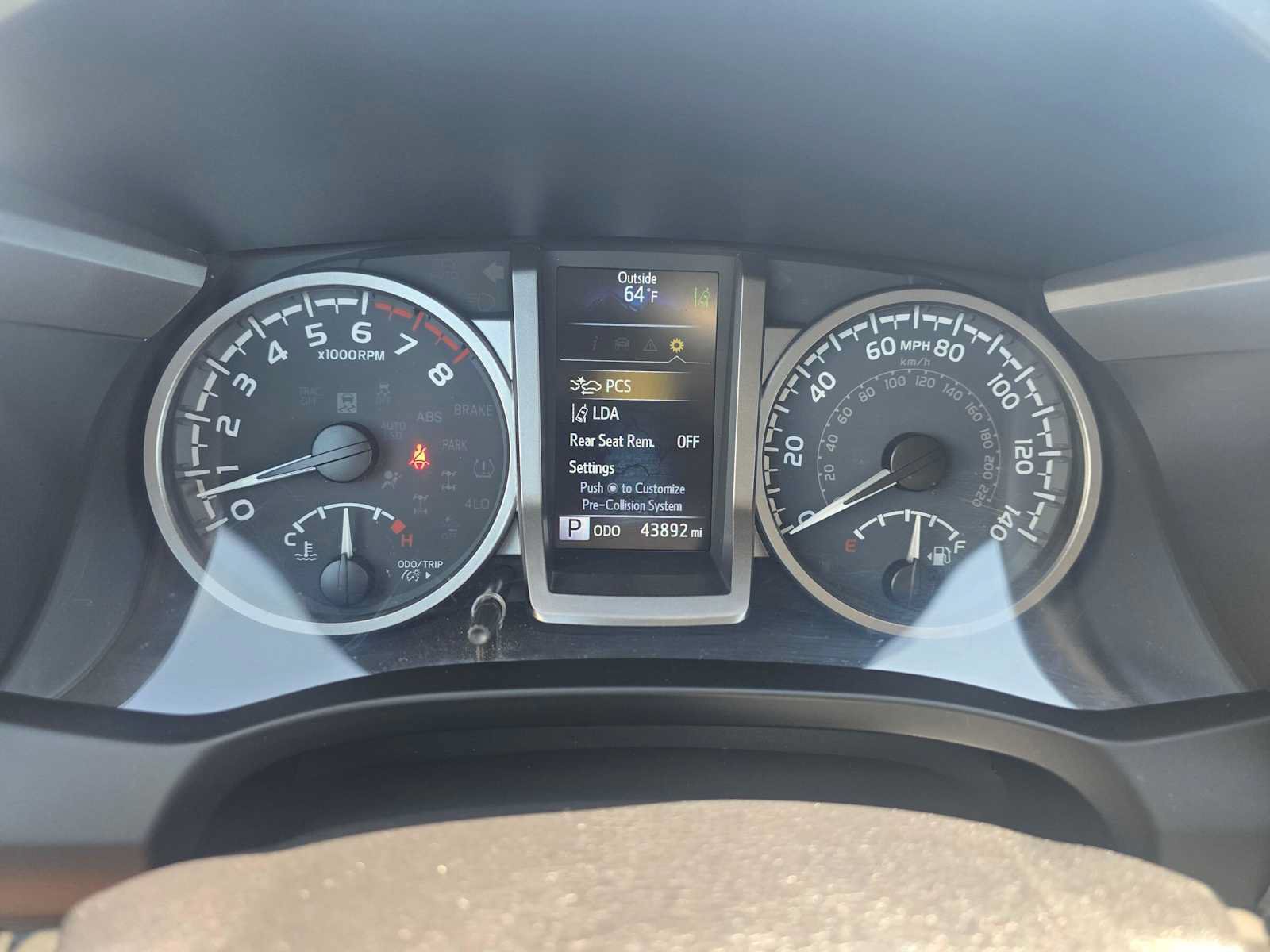 Used 2023 Toyota Tacoma SR5 AWD/4WD image 24