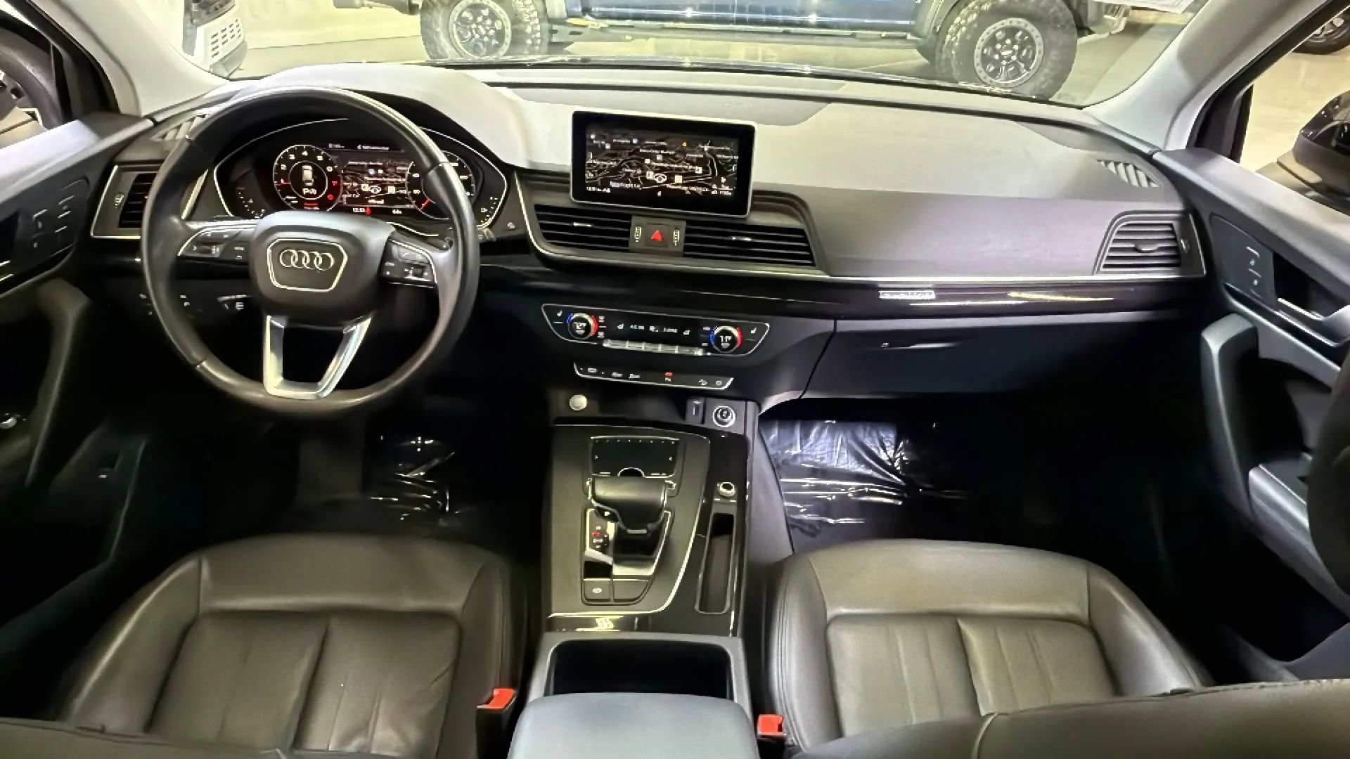 Used 2020 Audi Q5 2.0T Premium Plus w/ Premium Plus Package image 23