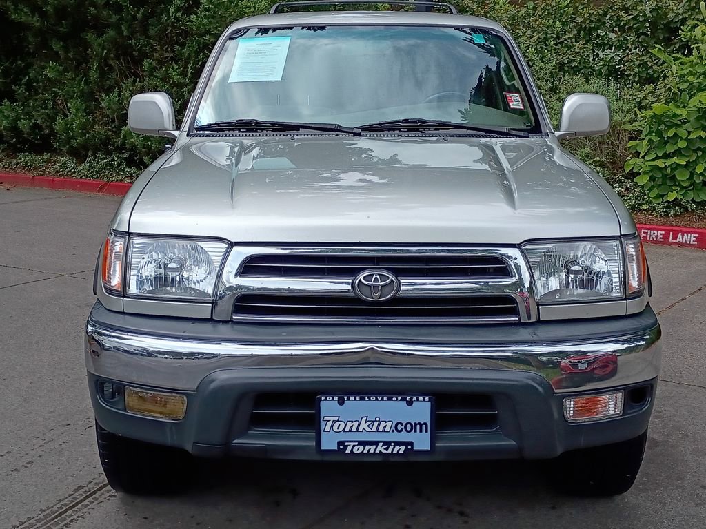 Used 2000 Toyota 4Runner SR5 AWD/4WD image 12