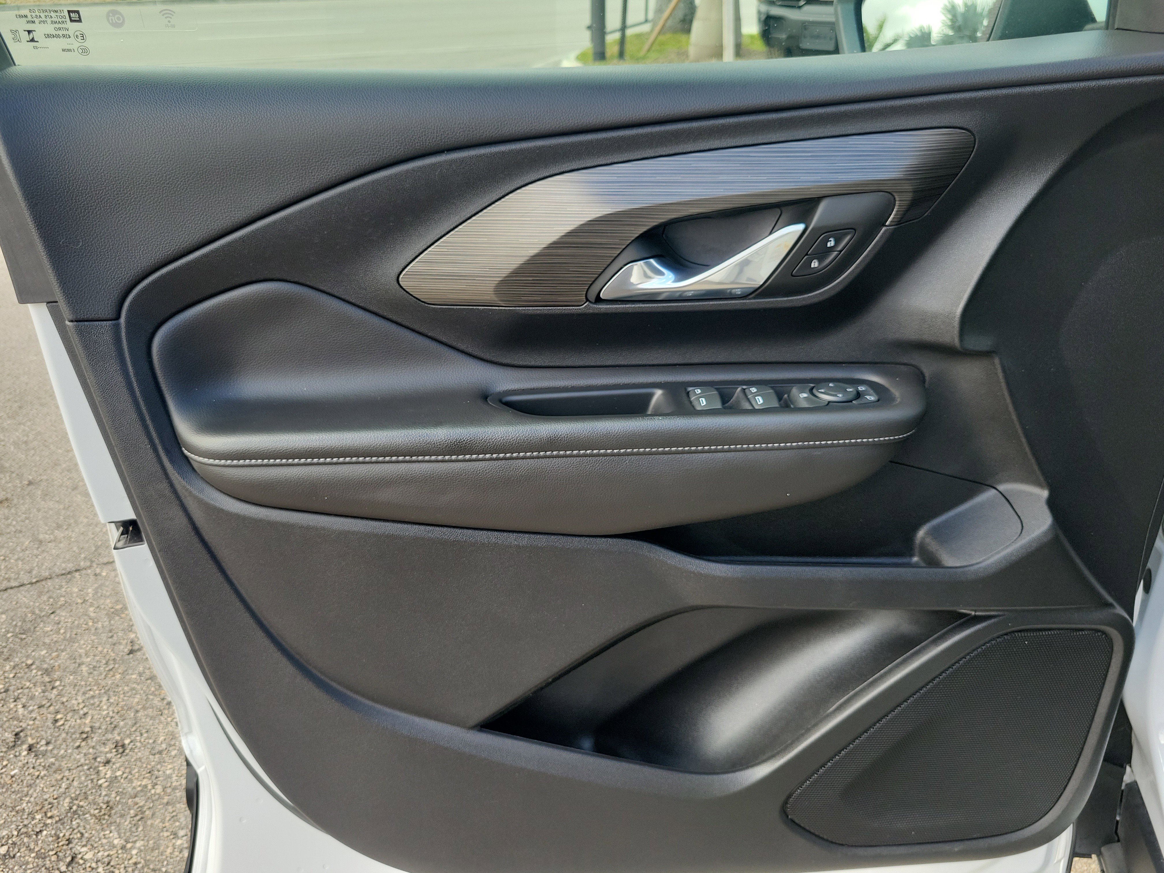 Used 2023 GMC Terrain SLE image 21