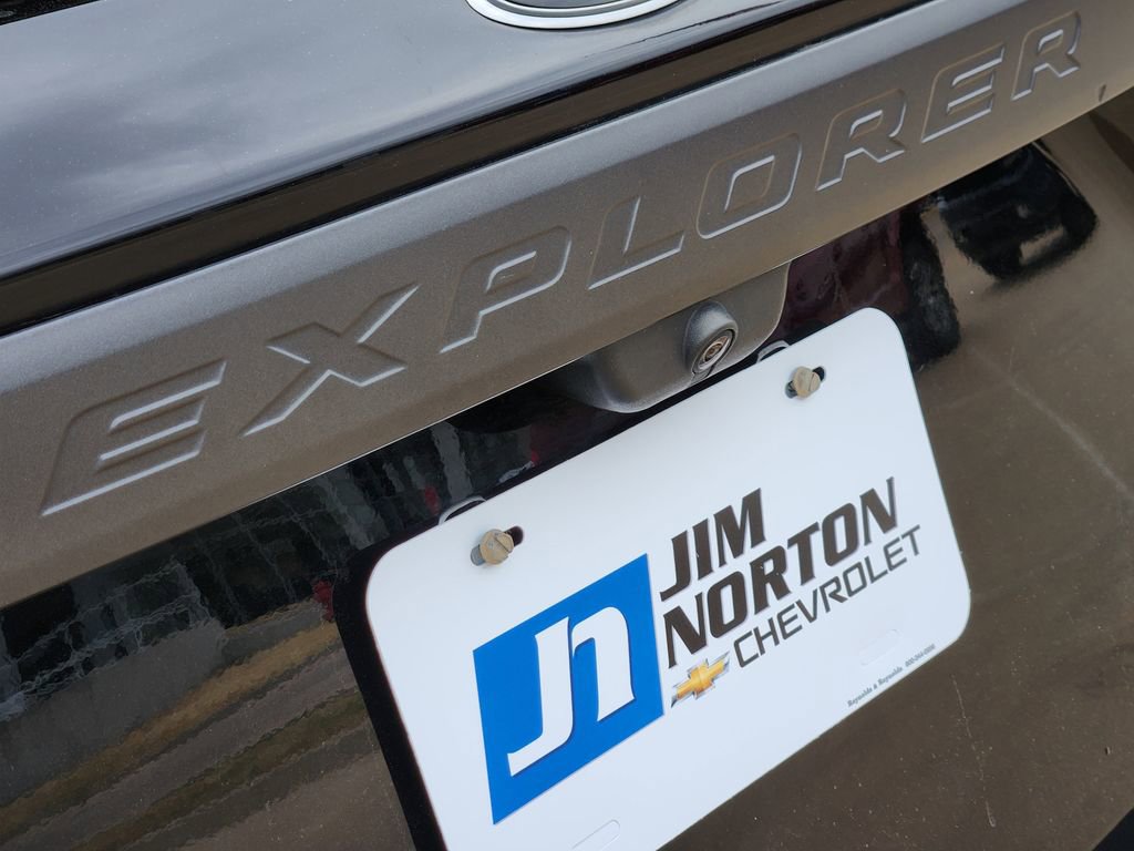 Used 2023 Ford Explorer Timberline w/ Timberline Technology Package image 12