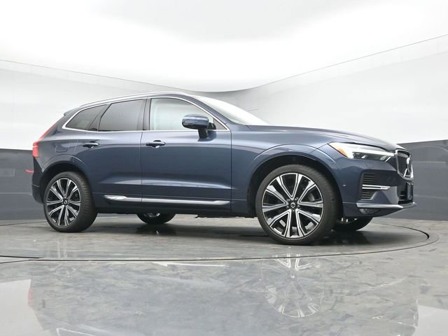 Used 2023 Volvo XC60 B5 Ultimate image 13