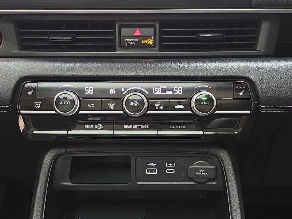 Used 2023 Honda Pilot Touring image 24