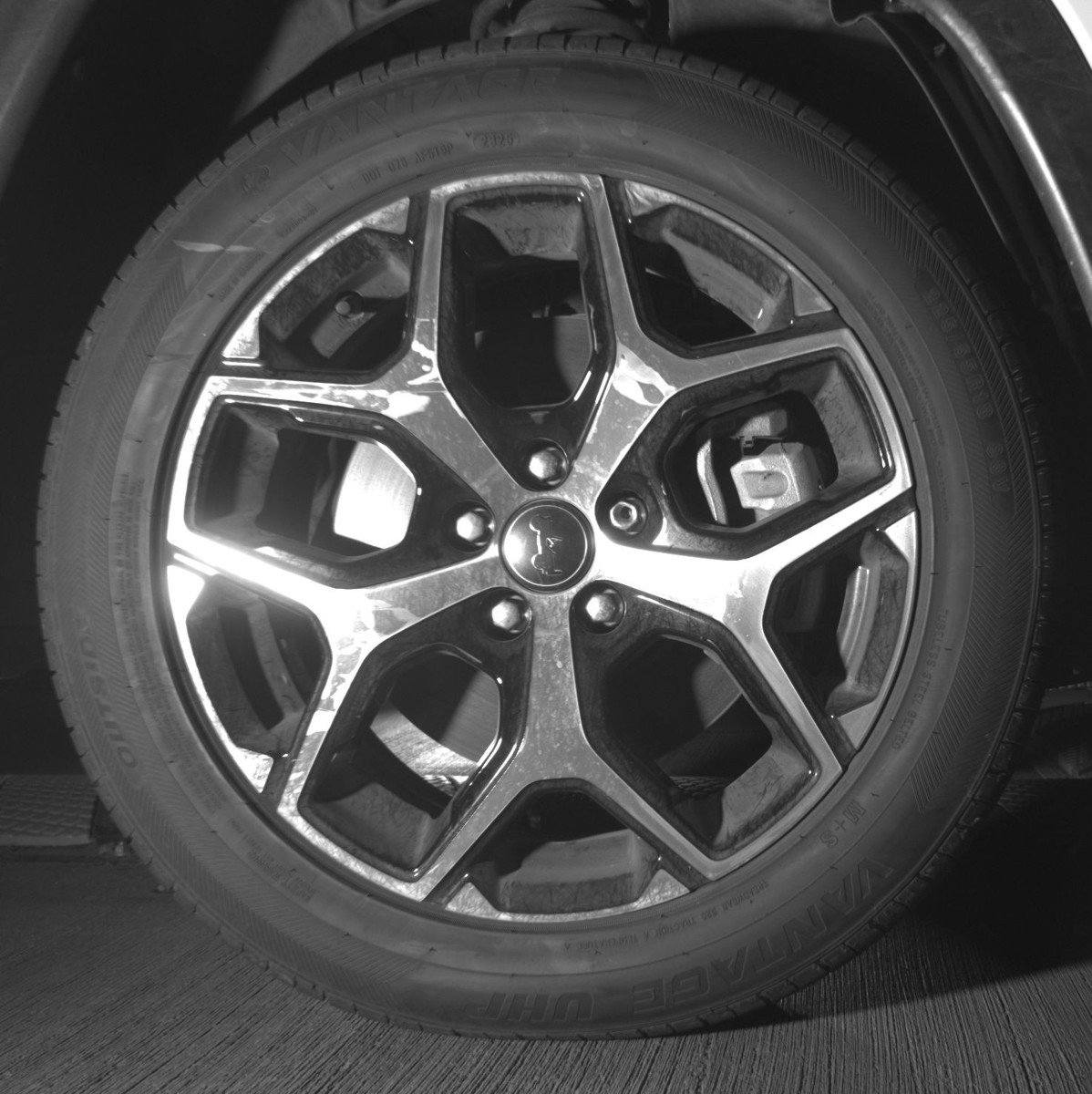 Used 2025 Jeep Compass Limited image 13