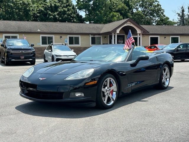 Used 2007 Chevrolet Corvette Convertible w/ Preferred Equipment Group RWD image 1