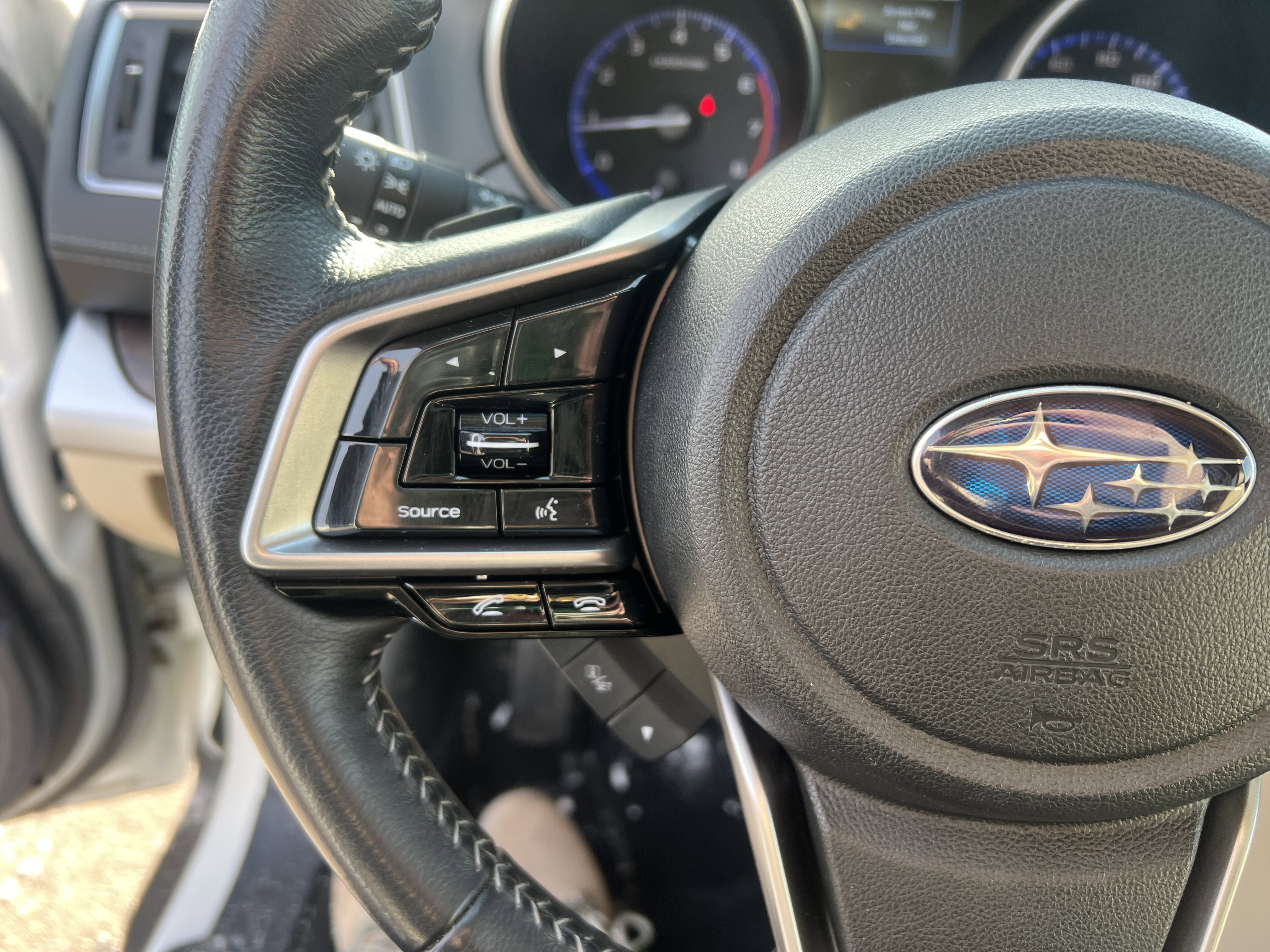 Used 2018 Subaru Outback 2.5i Limited image 21