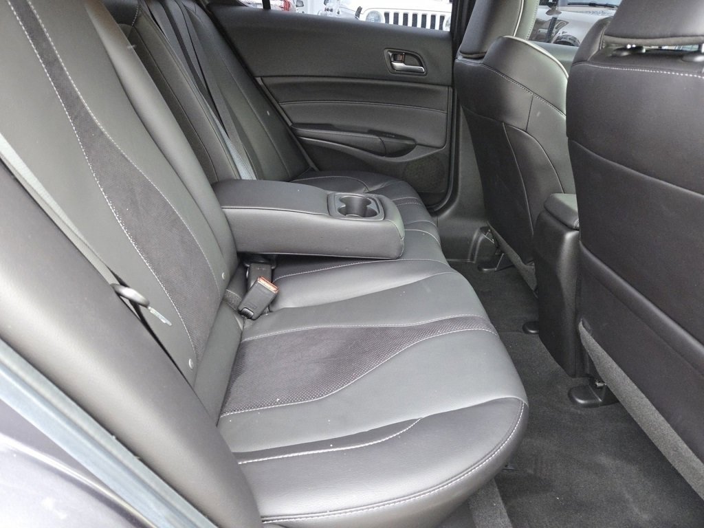 Used 2021 Acura ILX image 5