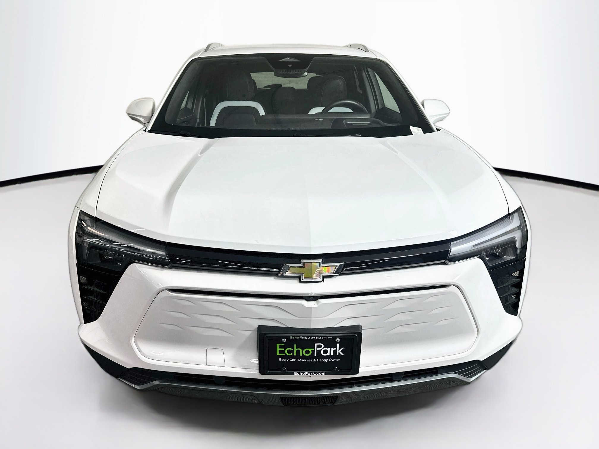 Used 2024 Chevrolet Blazer EV LT AWD/4WD image 2