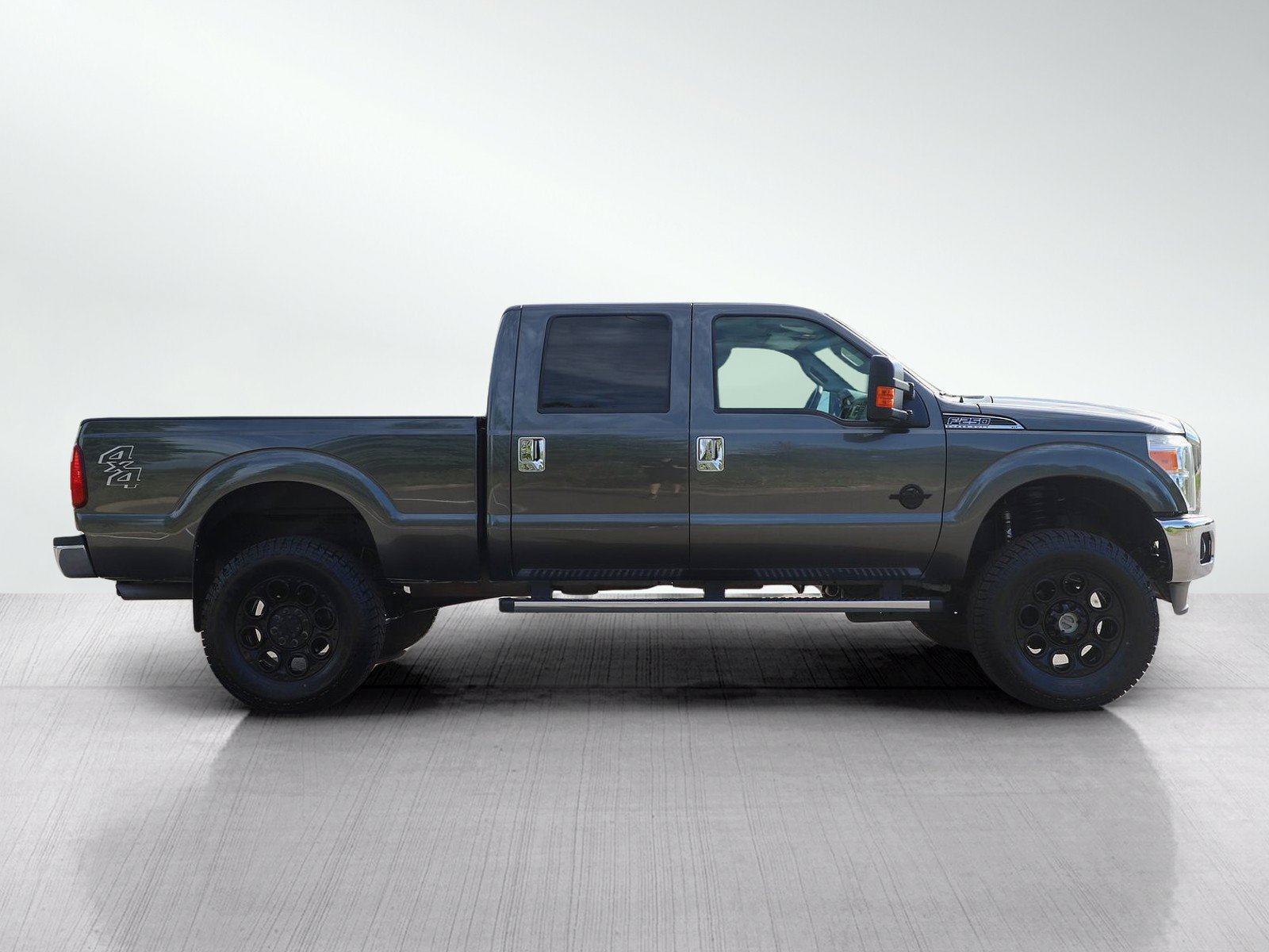 Used 2016 Ford F250 XLT AWD/4WD image 6