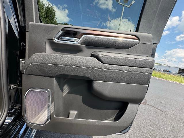New 2025 GMC Sierra 2500 Denali w/ Denali Reserve Package image 30