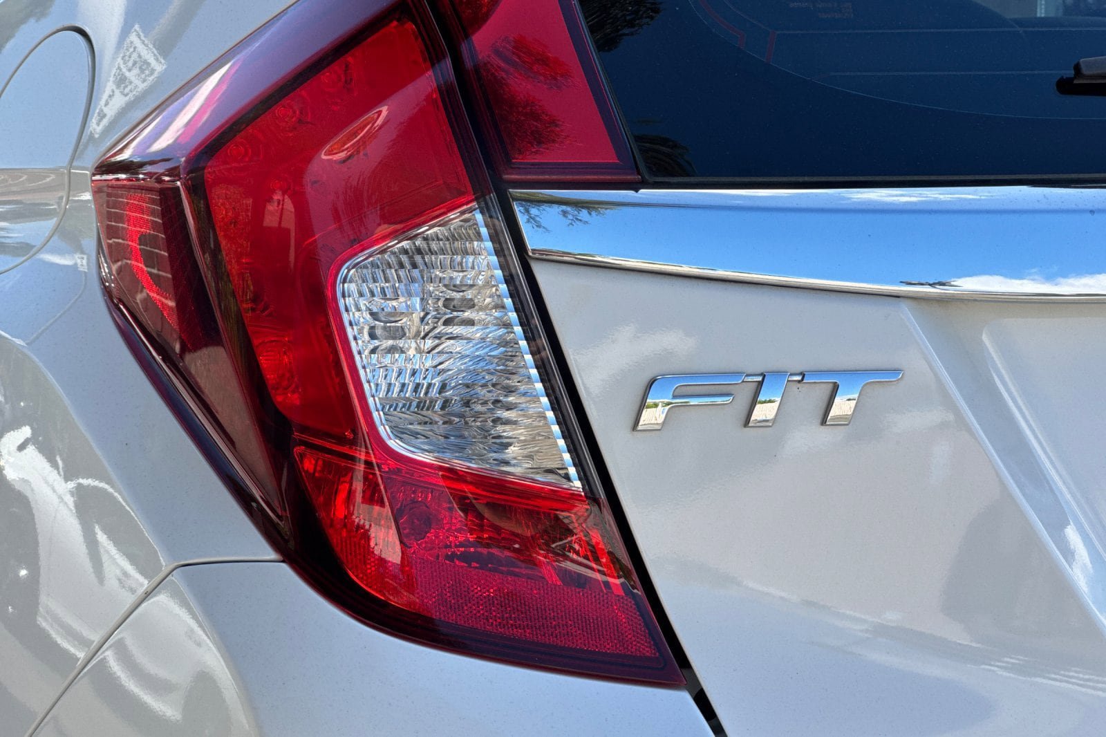 Used 2018 Honda Fit EX-L image 24