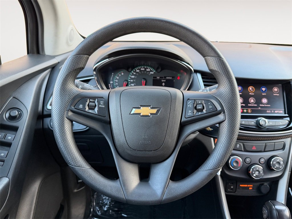 Used 2021 Chevrolet Trax LS w/ Tint and Cruise Package image 23