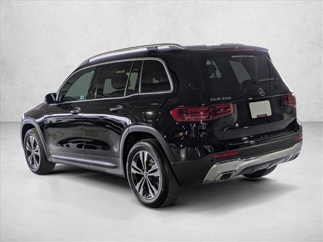 Certified 2025 Mercedes-Benz GLB 250 image 8