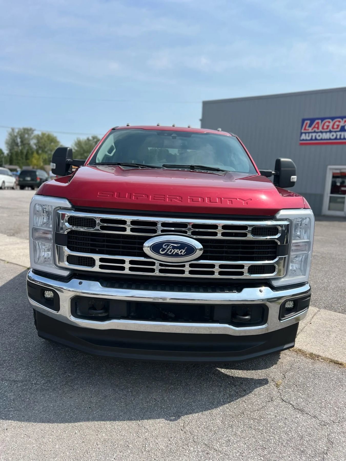 Used 2023 Ford F250 XLT image 3
