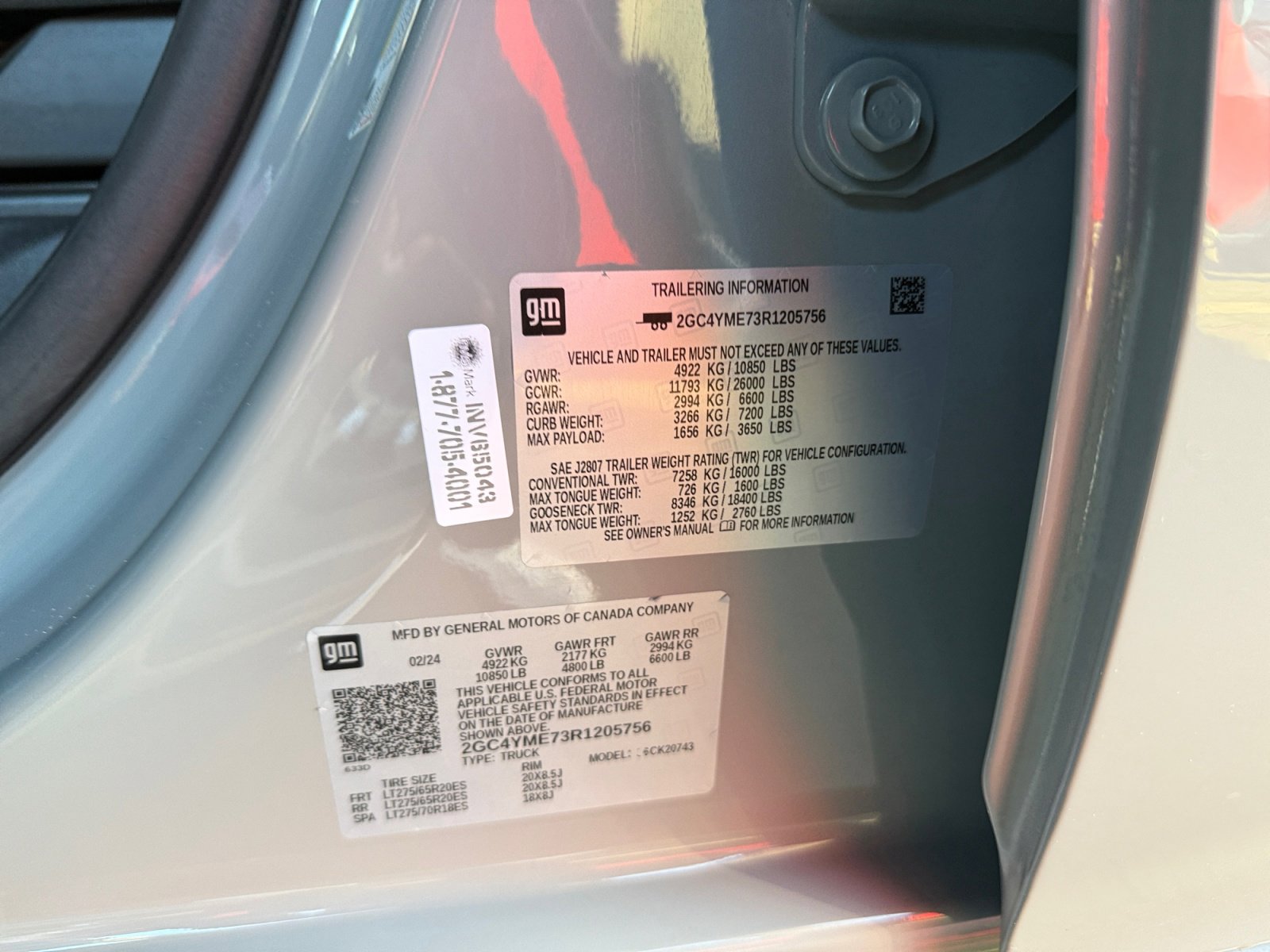 Used 2024 Chevrolet Silverado 2500 Custom w/ Custom Convenience Package image 23