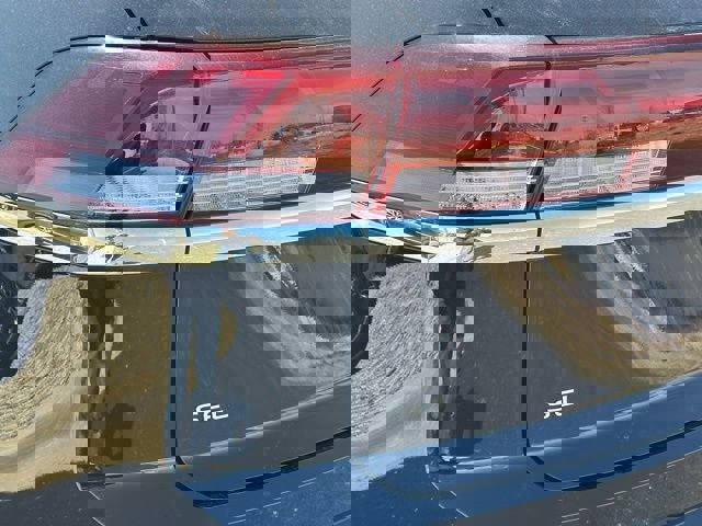 New 2026 Volkswagen Atlas Cross Sport SEL Premium R-Line image 15