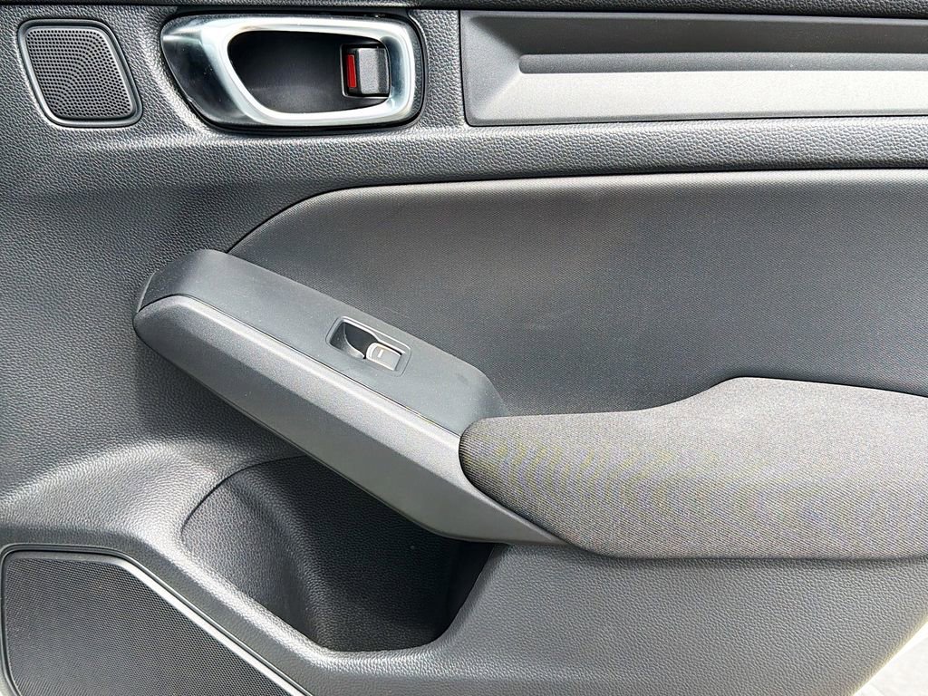 Used 2025 Honda Civic LX image 31