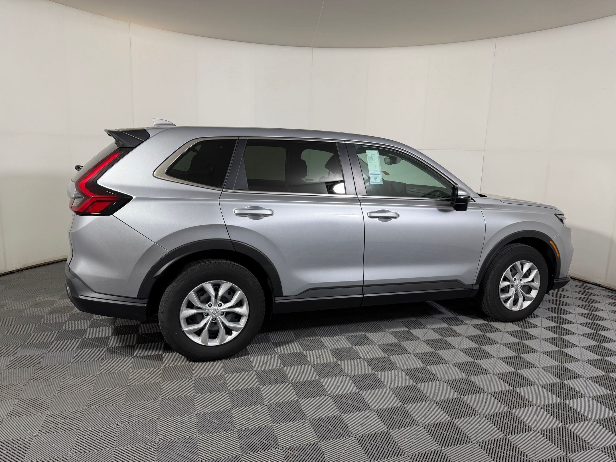 Certified 2025 Honda CR-V LX image 7