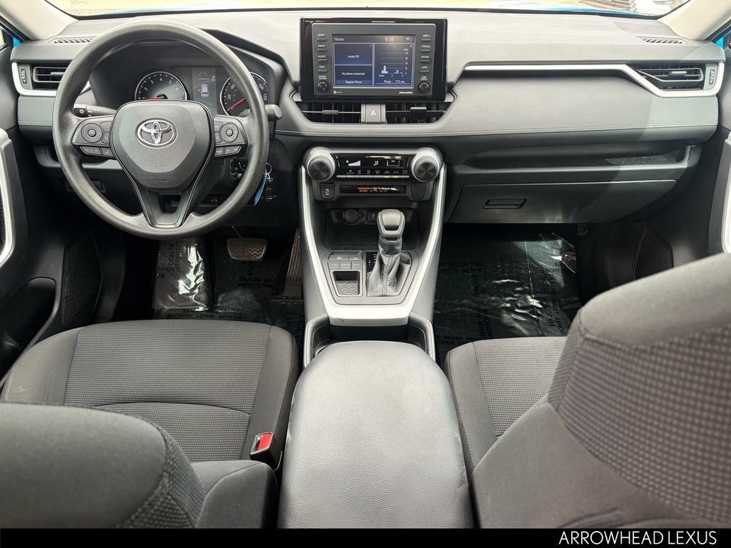 Used 2021 Toyota RAV4 LE w/ Carpet Mat Package (TMS) FWD image 29