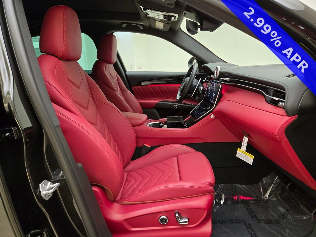 New 2025 Maserati Grecale Modena image 23