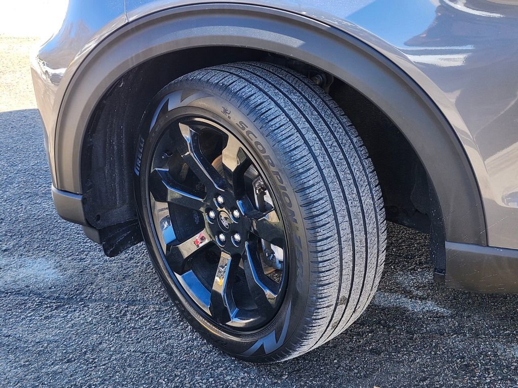 Certified 2022 Ford Explorer ST-Line w/ Class IV Trailer Tow Package image 36