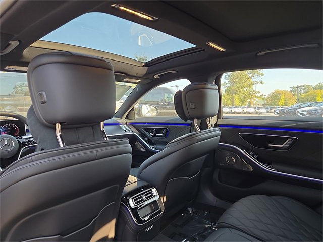 New 2025 Mercedes-Benz S 580 4MATIC Sedan image 29