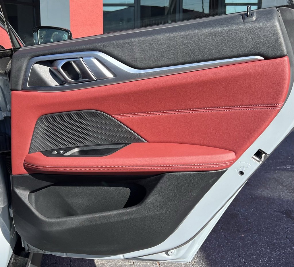 Used 2023 BMW i4 eDrive40 w/ M Sport Package image 19